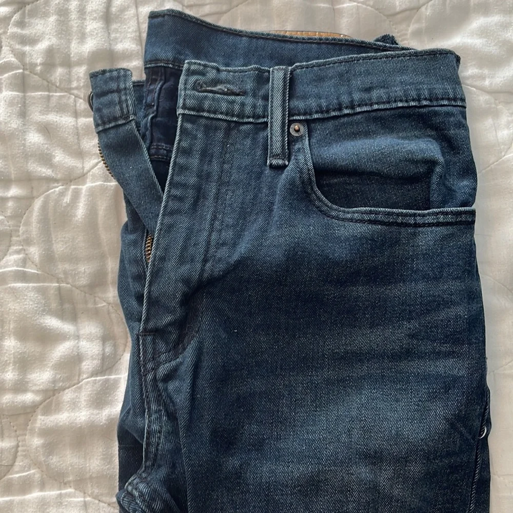 Levi’s 512 Mens dark wash - Picture 2 of 4
